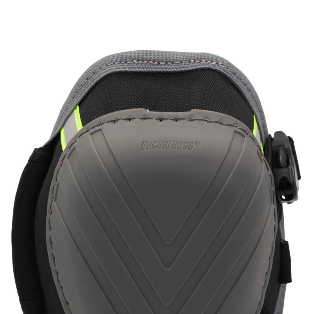 Molded Nonmar Knee Pads